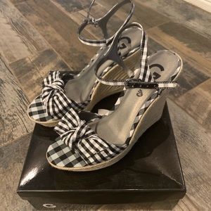 Gingham Print Wedges